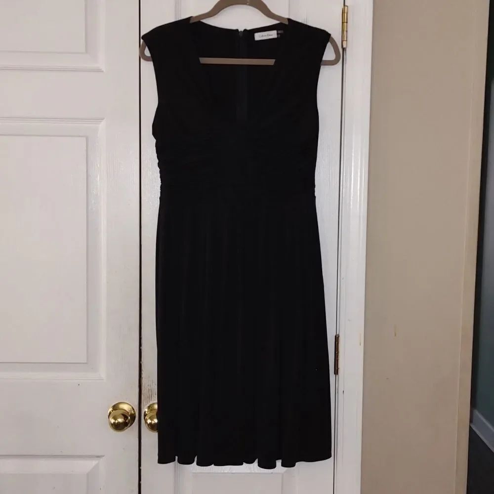 Calvin Klein little sexy black cocktail party evening dress